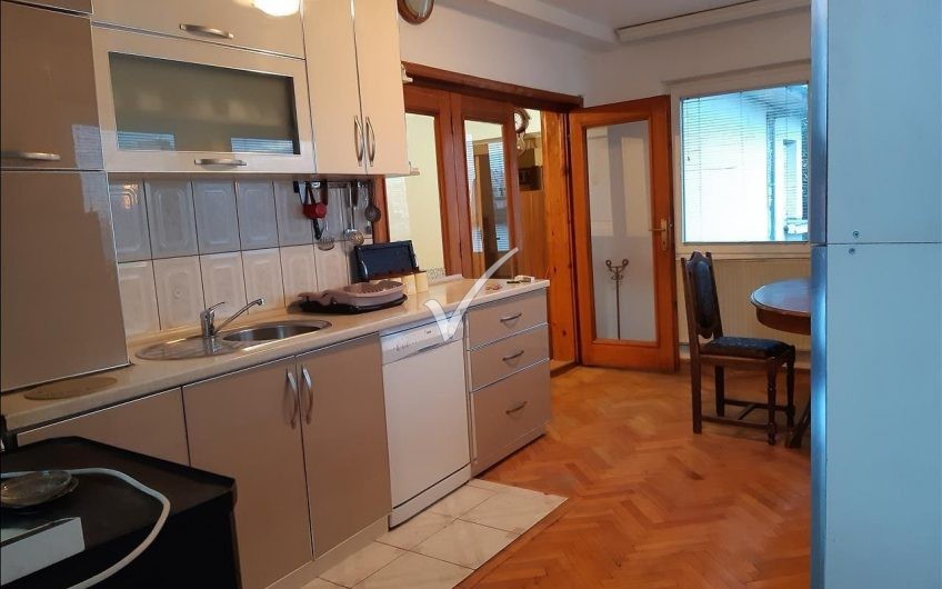 Shtëpi 160 m² në lagjen Arbëria (Dragodan)