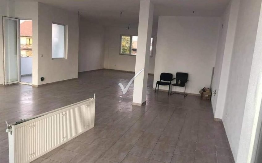 Lokal 110 m² afër rrethit të Çagllavicës