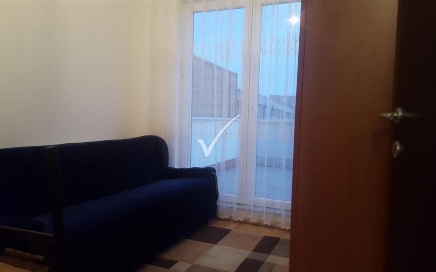 Banesë (Penthouse) 2+1 në Fushë Kosovë