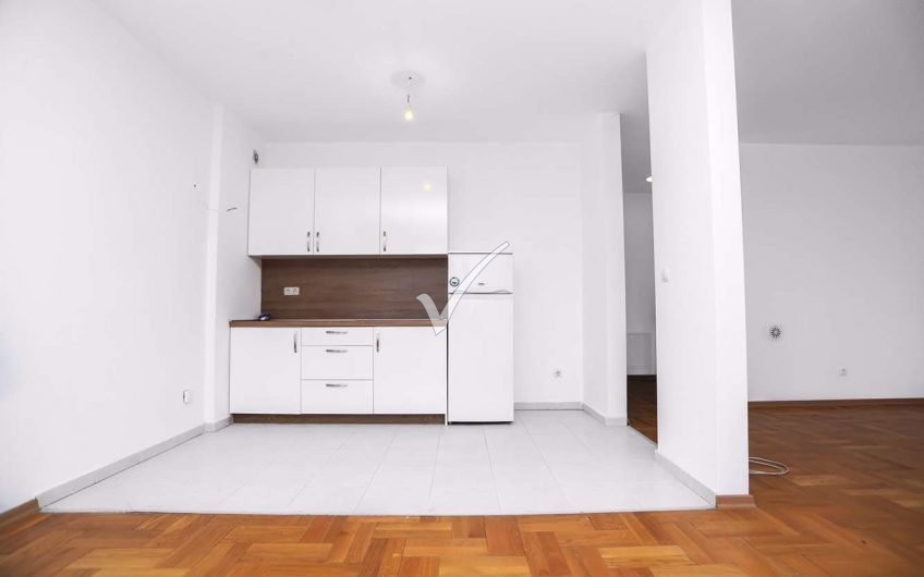 Banesë 107 m² në lagjen Kalabria (Emshir)