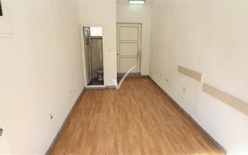 LOKAL 15 M² NË DARDANI