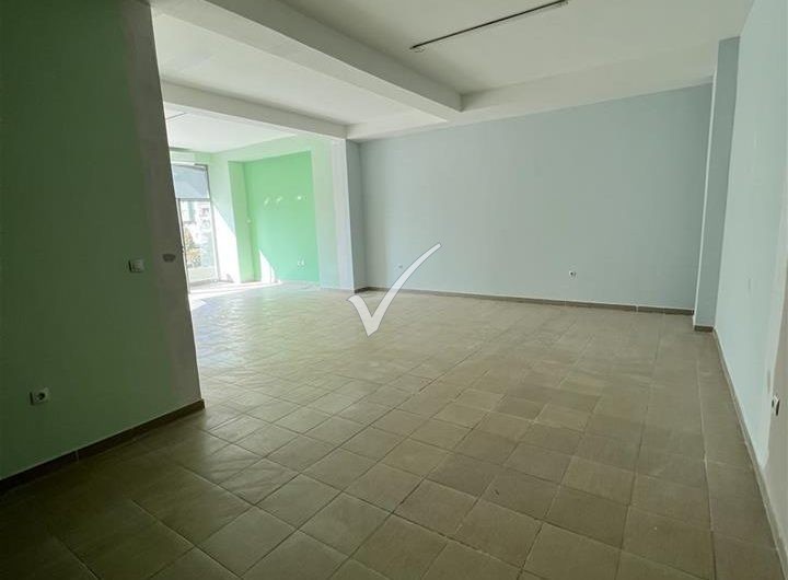 LOKAL 70M2 NE RRUGEN C