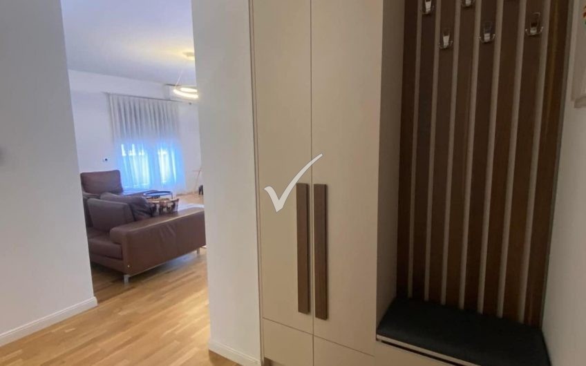 PENTHOUSE 3+1 NË RRUGËN B