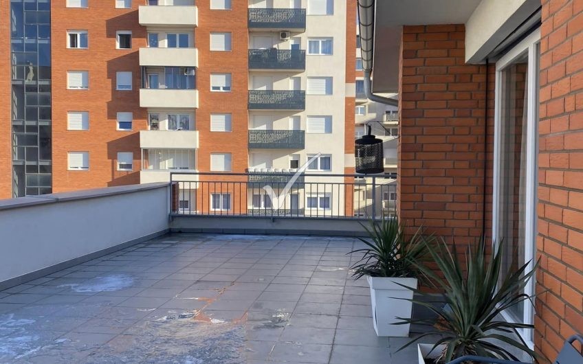 PENTHOUSE 3+1 NË RRUGËN B