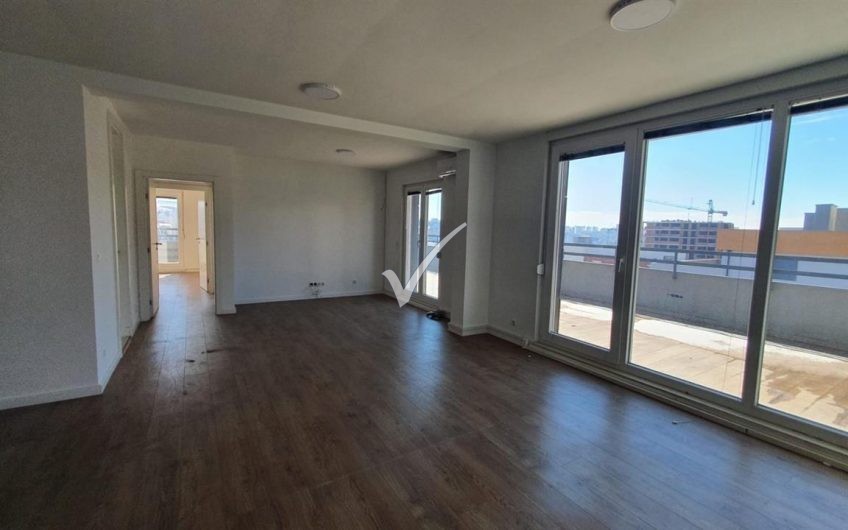 PENTHOUSE 3+1 NË RRUGËN B